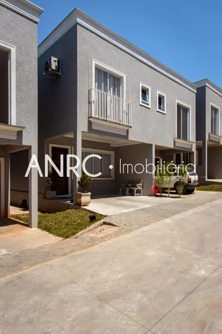 Foto 1 de Casa com 3 quartos à venda, 105m2 em Jardim Rancho Alegre, Santana De Parnaiba - SP