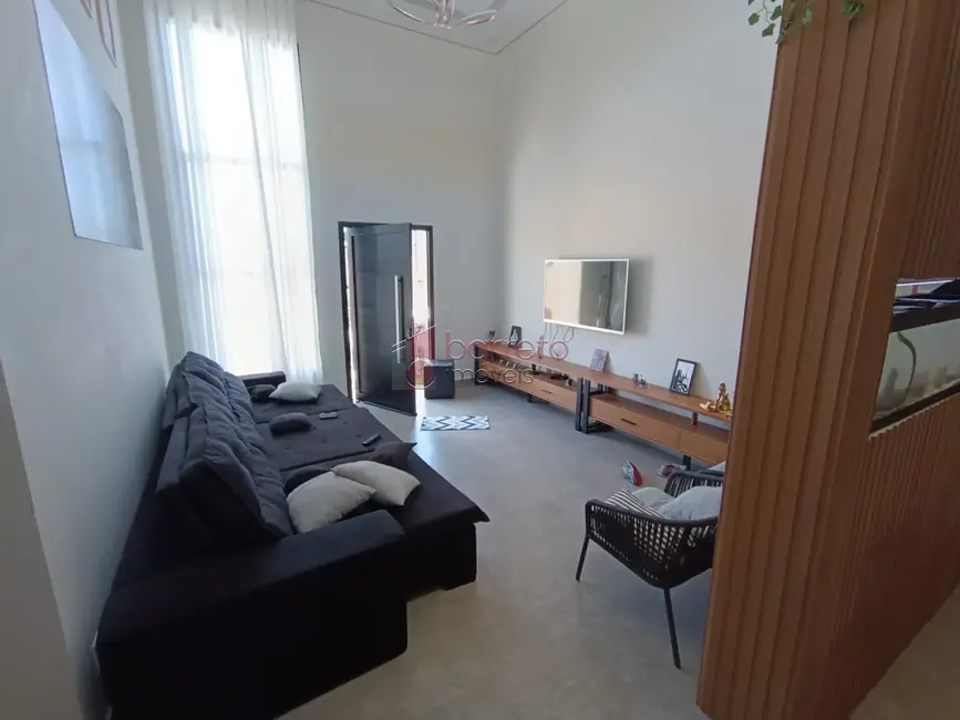 Foto 1 de Casa de Condomínio com 3 quartos para alugar, 120m2 em Cabreuva - SP