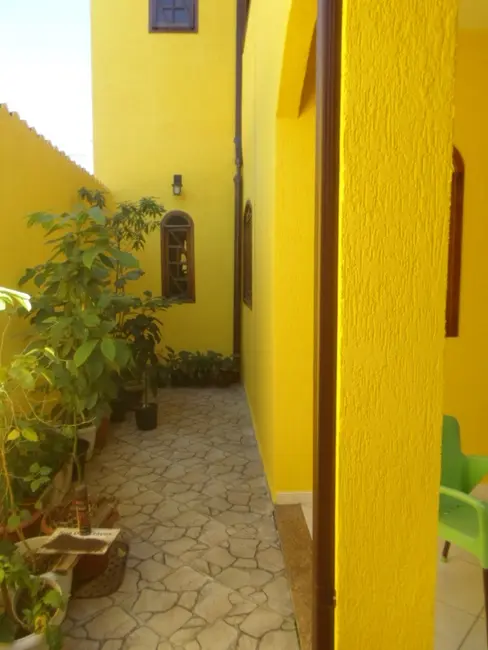 Foto 2 de Casa com 3 quartos à venda em Campo Grande, Rio De Janeiro - RJ