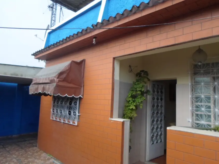 Foto 2 de Casa com 5 quartos à venda em Bangu, Rio De Janeiro - RJ