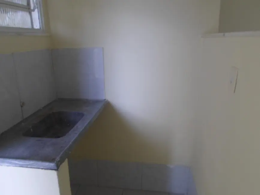 Casa de Condomínio com 1 quarto para alugar em Santíssimo, Rio De Janeiro - RJ - imagem 3 Foto 3 de Casa de Condomínio com 1 quarto para alugar em Santíssimo, Rio De Janeiro - RJ