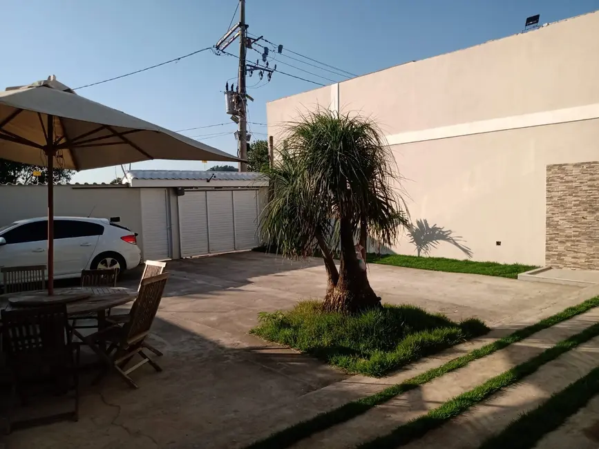 Foto 2 de Casa de Condomínio com 4 quartos à venda e para alugar em Campo Grande, Rio De Janeiro - RJ