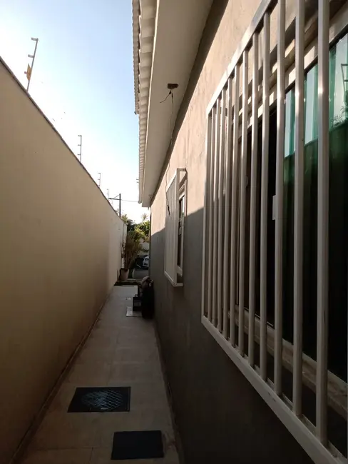 Foto 3 de Casa de Condomínio com 4 quartos à venda e para alugar em Campo Grande, Rio De Janeiro - RJ