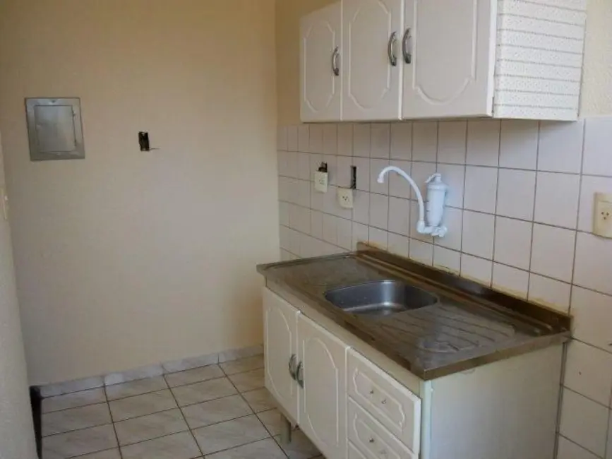 Apartamento com 2 quartos à venda e para alugar em Santa Cruz, Rio De Janeiro - RJ - imagem 5 Foto 5 de Apartamento com 2 quartos à venda e para alugar em Santa Cruz, Rio De Janeiro - RJ