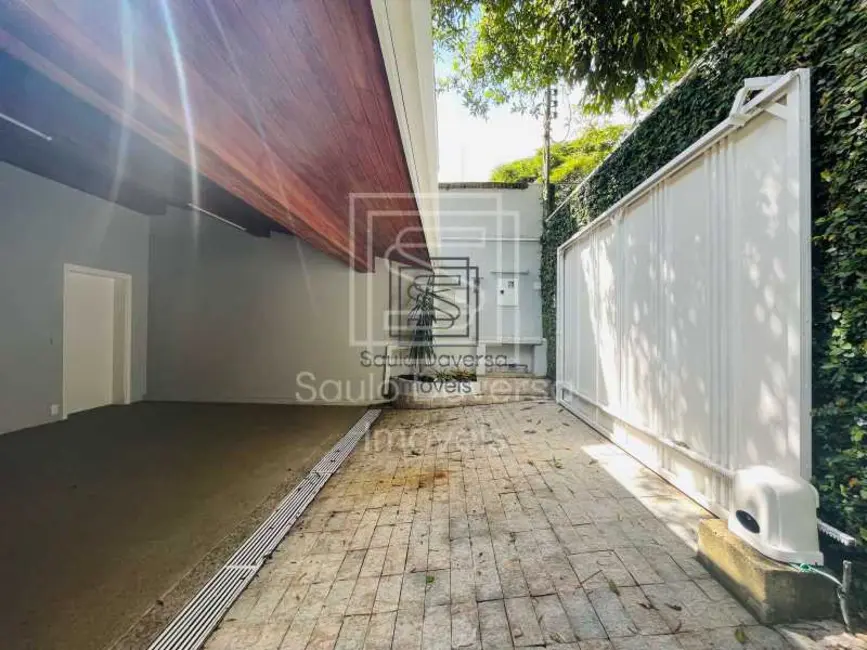 Casa com 4 quartos à venda, 296m2 em Pocos De Caldas - MG - imagem 8 Foto 8 de Casa com 4 quartos à venda, 296m2 em Pocos De Caldas - MG