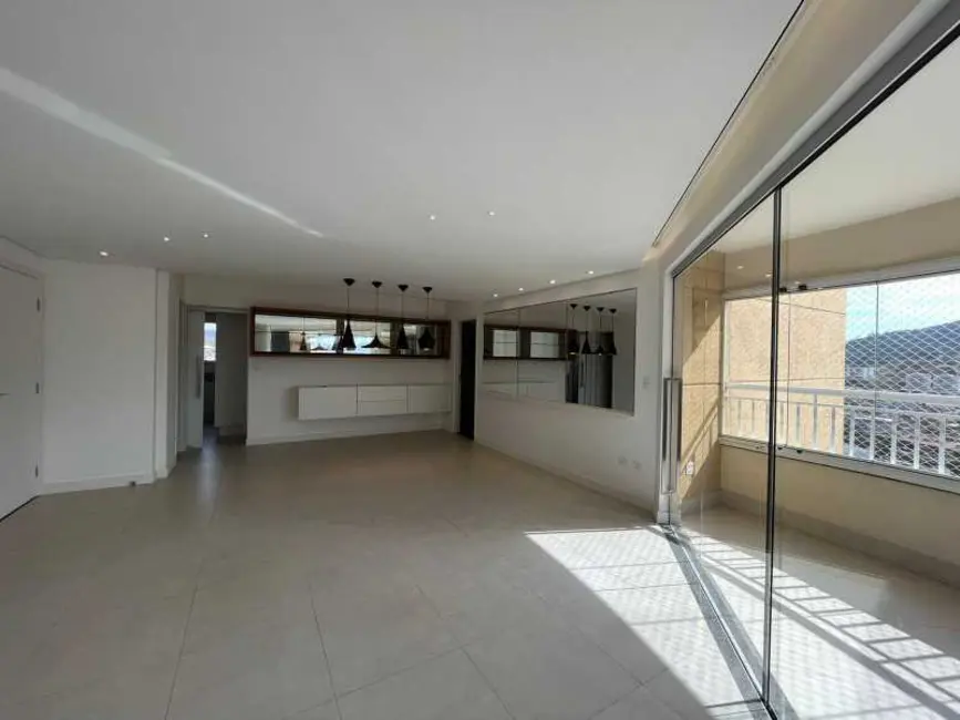 Apartamento com 3 quartos à venda, 118m2 em Pocos De Caldas - MG - imagem 2 Foto 2 de Apartamento com 3 quartos à venda, 118m2 em Pocos De Caldas - MG