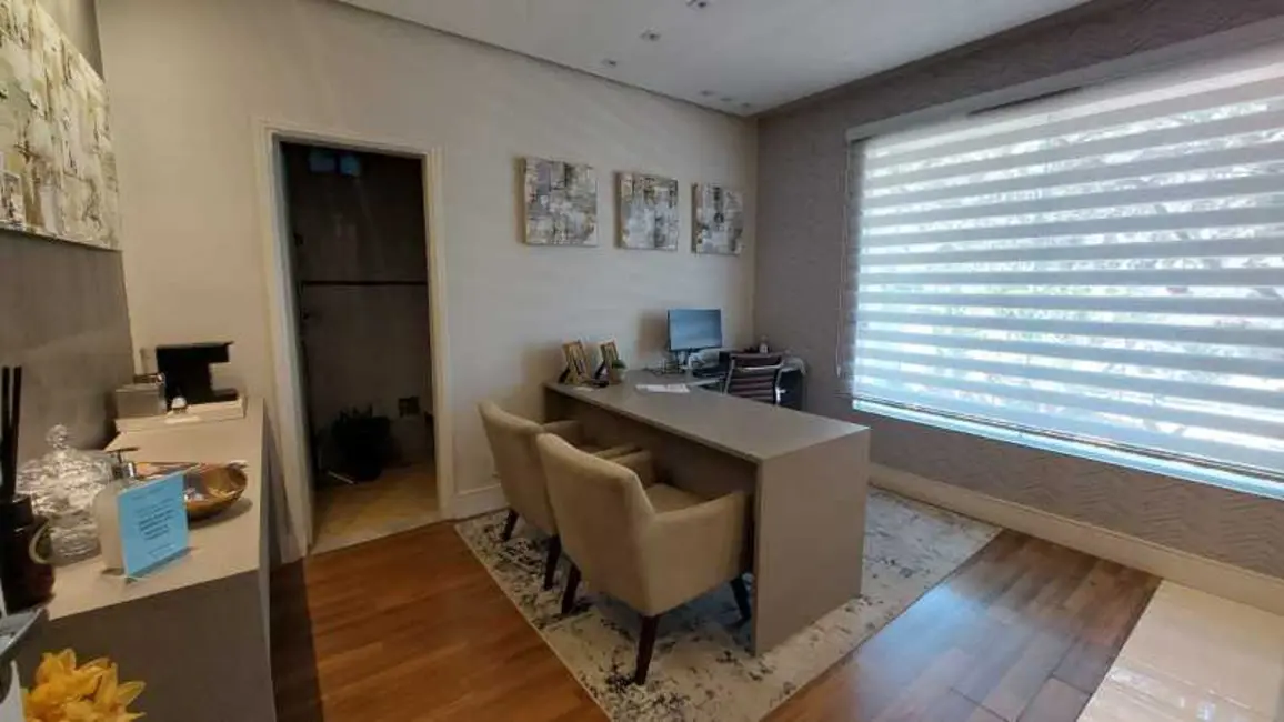 Foto 7 de Casa Comercial com 5 quartos à venda e para alugar, 240m2 em Pocos De Caldas - MG