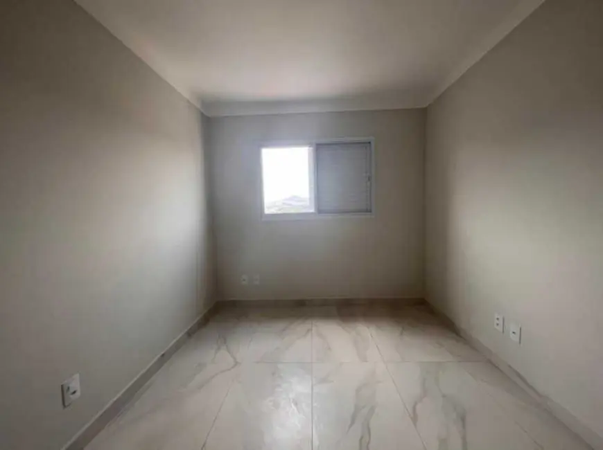 Foto 3 de Apartamento com 2 quartos à venda, 73m2 em Pocos De Caldas - MG