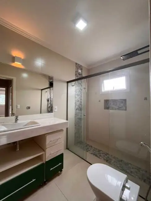 Foto 4 de Casa com 4 quartos à venda, 340m2 em Pocos De Caldas - MG