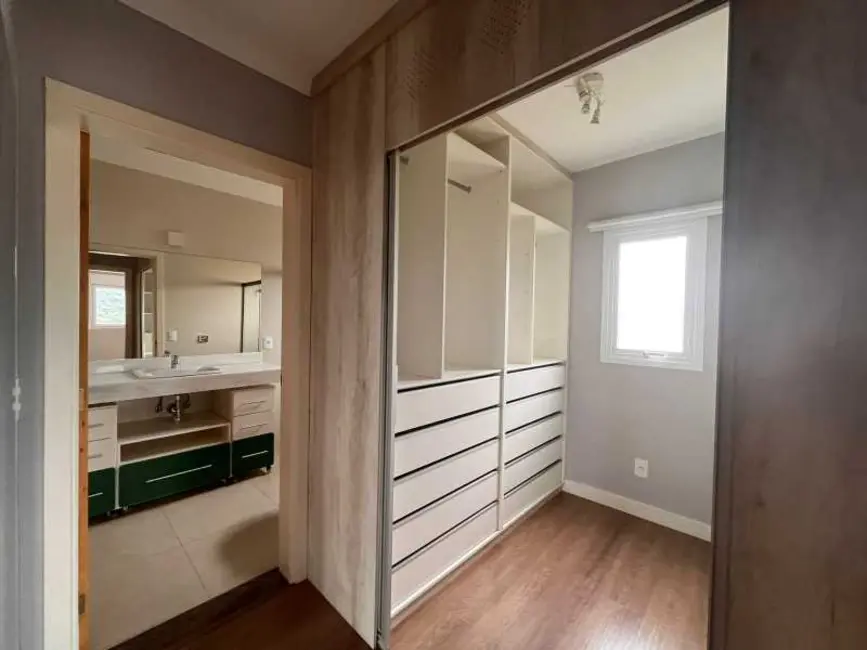 Foto 7 de Casa com 4 quartos à venda, 340m2 em Pocos De Caldas - MG