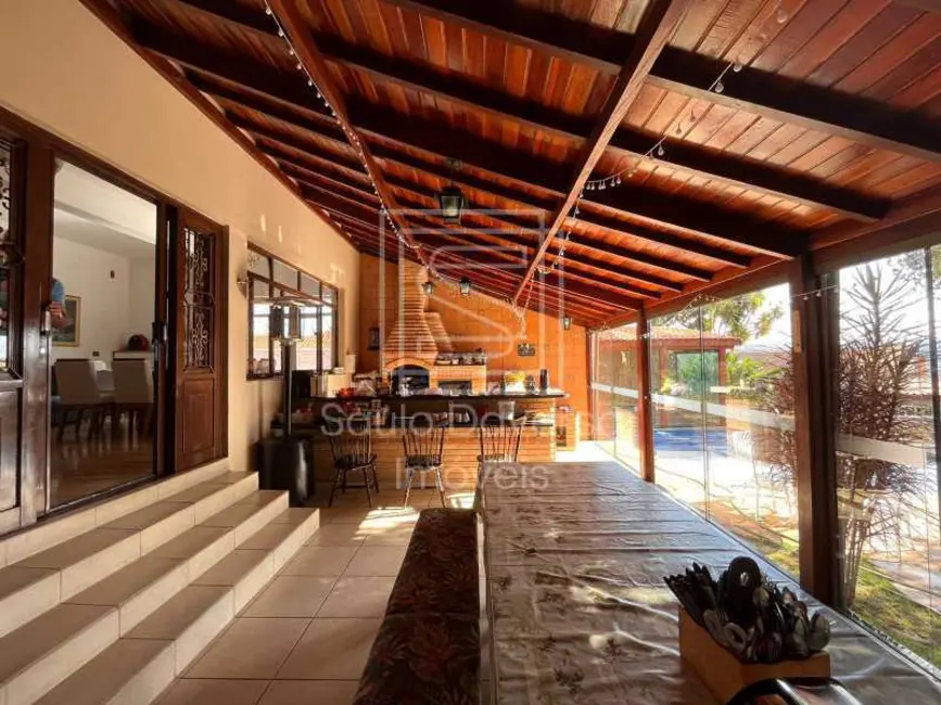 Foto 7 de Casa com 7 quartos à venda, 397m2 em Pocos De Caldas - MG