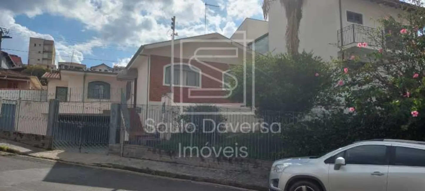 Foto 1 de Casa com 3 quartos à venda, 170m2 em Pocos De Caldas - MG