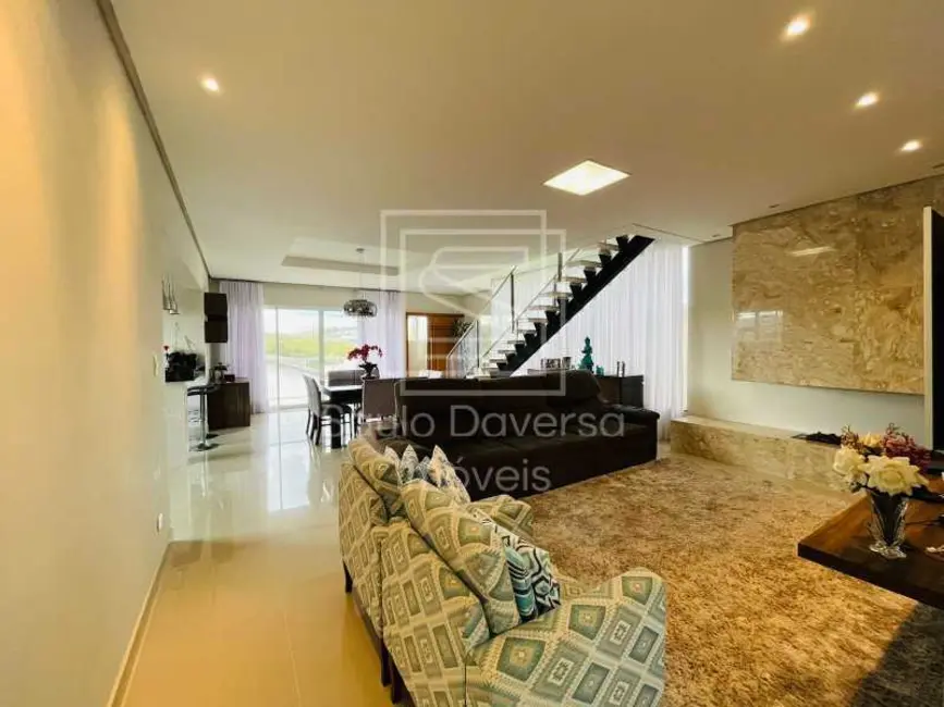 Casa com 4 quartos à venda, 360m2 em Pocos De Caldas - MG - imagem 8 Foto 8 de Casa com 4 quartos à venda, 360m2 em Pocos De Caldas - MG