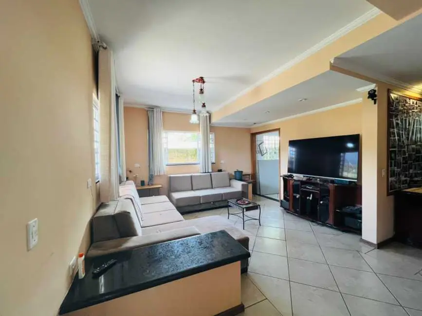 Foto 5 de Casa de Condomínio com 4 quartos à venda, 292m2 em Pocos De Caldas - MG