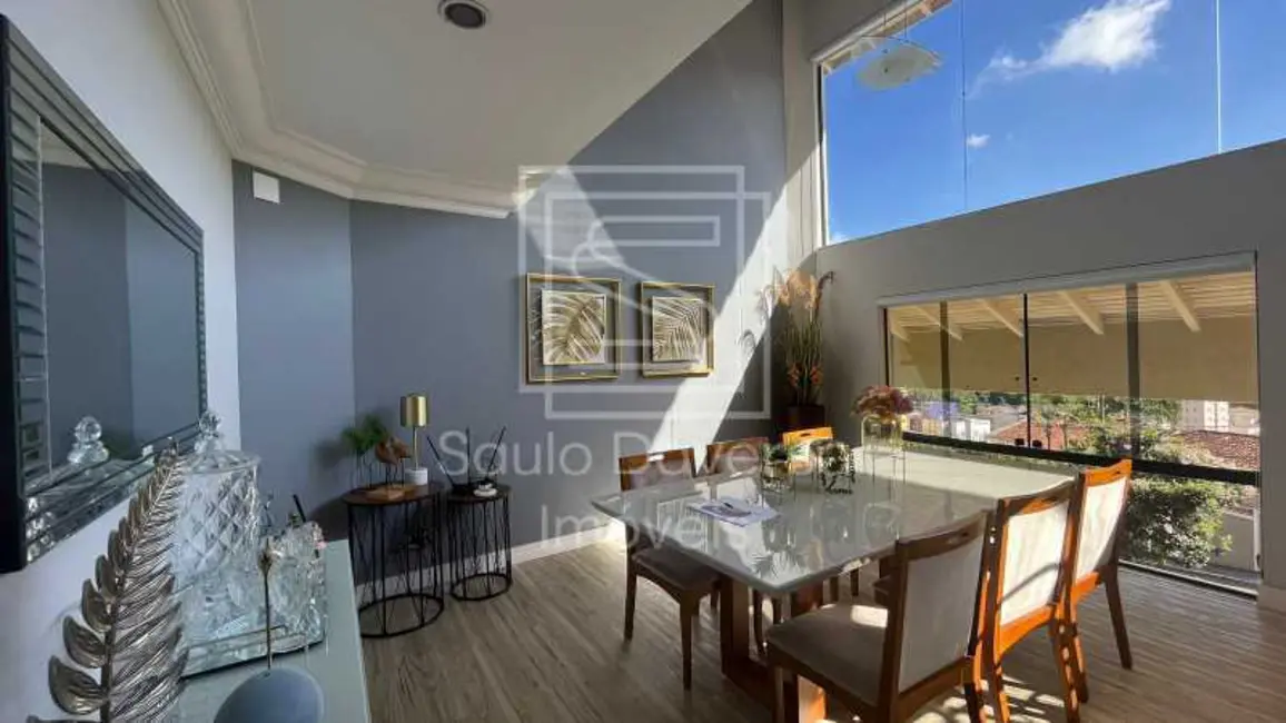 Foto 5 de Casa com 3 quartos à venda, 419m2 em Pocos De Caldas - MG