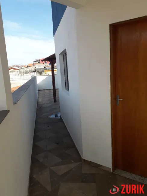 Casa com 2 quartos para alugar em Jardim Palmira, Guarulhos - SP - imagem 5 Foto 5 de Casa com 2 quartos para alugar em Jardim Palmira, Guarulhos - SP