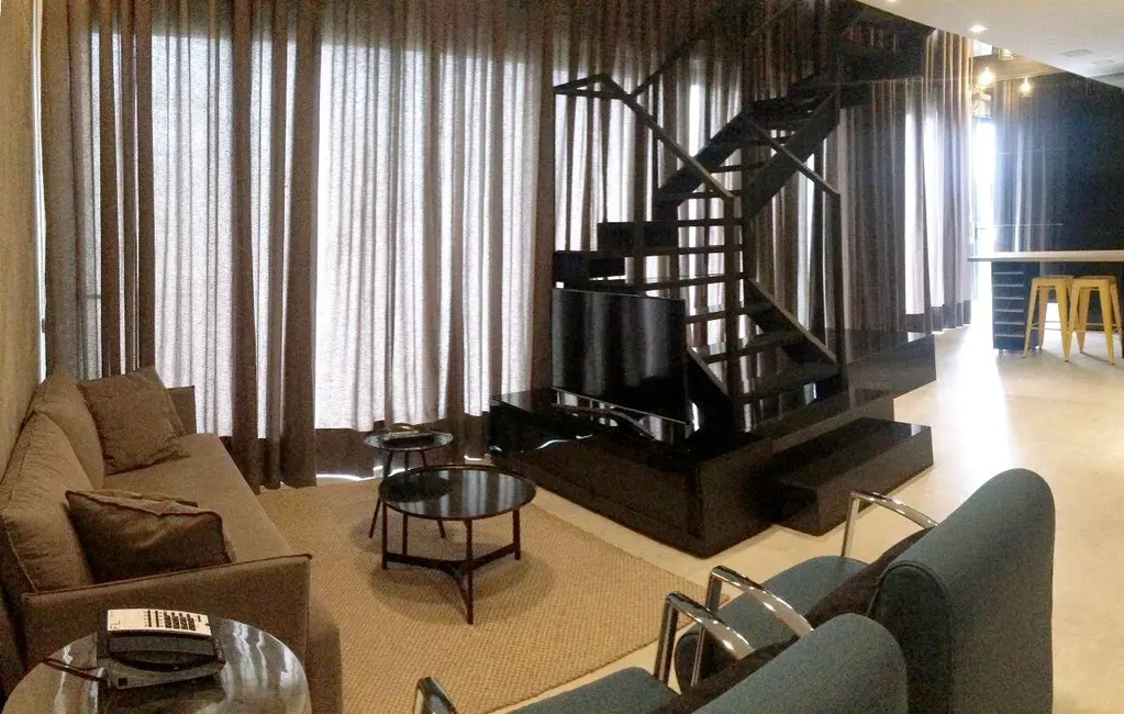 Foto 1 de Loft / Flat com 1 quarto para alugar, 98m2 em Vila Olímpia, São Paulo - SP