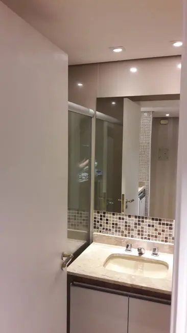 Loft / Flat com 1 quarto para alugar, 25m2 em Moema, São Paulo - SP - imagem 6 Foto 6 de Loft / Flat com 1 quarto para alugar, 25m2 em Moema, São Paulo - SP