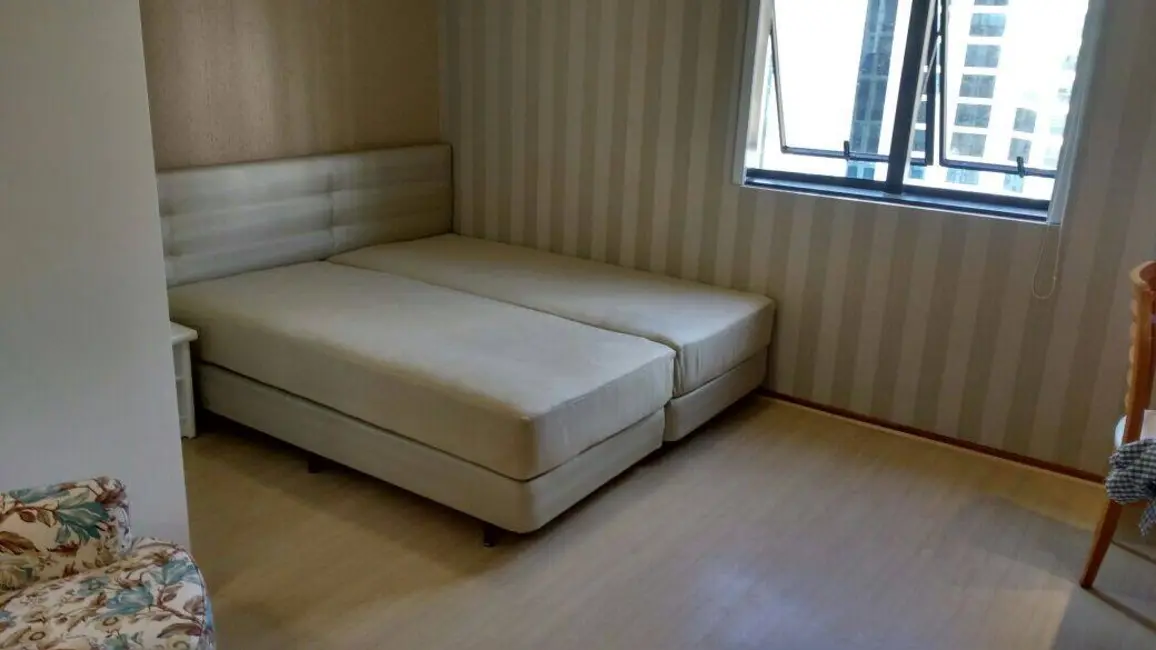 Loft / Flat com 1 quarto para alugar, 25m2 em Moema, São Paulo - SP - imagem 8 Foto 8 de Loft / Flat com 1 quarto para alugar, 25m2 em Moema, São Paulo - SP