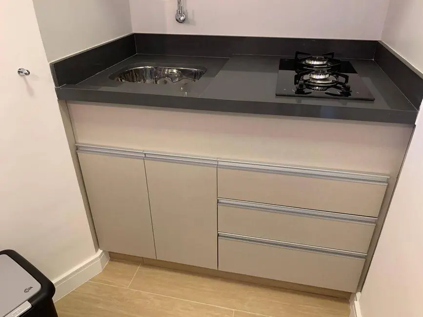 Loft / Flat com 1 quarto para alugar, 32m2 em Indianópolis, São Paulo - SP - imagem 8 Foto 8 de Loft / Flat com 1 quarto para alugar, 32m2 em Indianópolis, São Paulo - SP