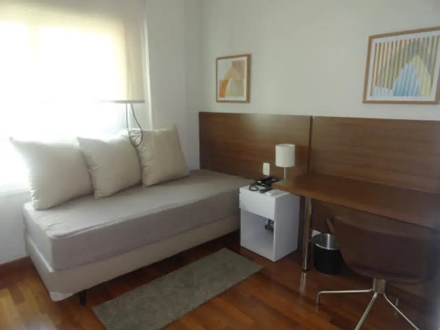 Loft / Flat com 2 quartos para alugar, 133m2 em Vila Olímpia, São Paulo - SP - imagem 8 Foto 8 de Loft / Flat com 2 quartos para alugar, 133m2 em Vila Olímpia, São Paulo - SP