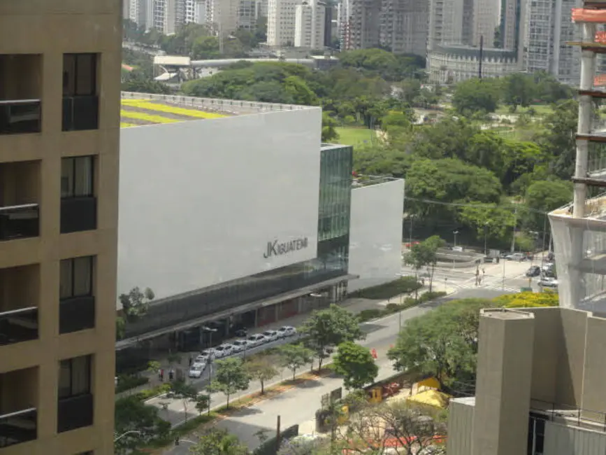 Loft / Flat com 2 quartos para alugar, 133m2 em Vila Olímpia, São Paulo - SP - imagem 7 Foto 7 de Loft / Flat com 2 quartos para alugar, 133m2 em Vila Olímpia, São Paulo - SP