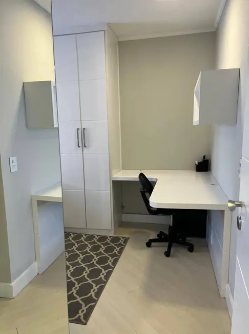 Loft / Flat com 2 quartos para alugar, 60m2 em Itaim Bibi, São Paulo - SP - imagem 4 Foto 4 de Loft / Flat com 2 quartos para alugar, 60m2 em Itaim Bibi, São Paulo - SP