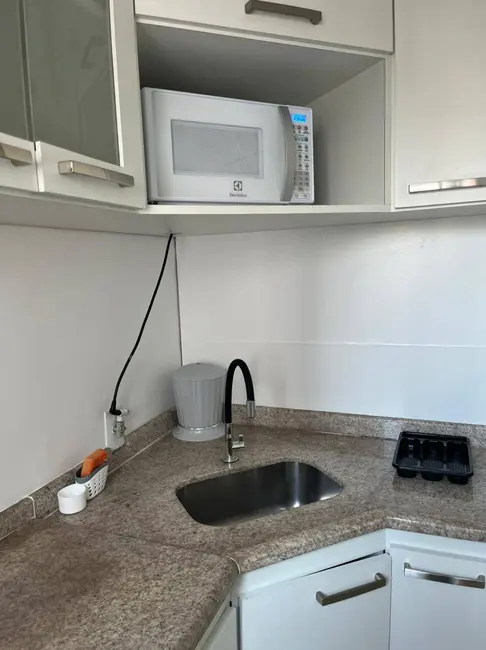 Foto 2 de Loft / Flat com 2 quartos para alugar, 60m2 em Itaim Bibi, São Paulo - SP