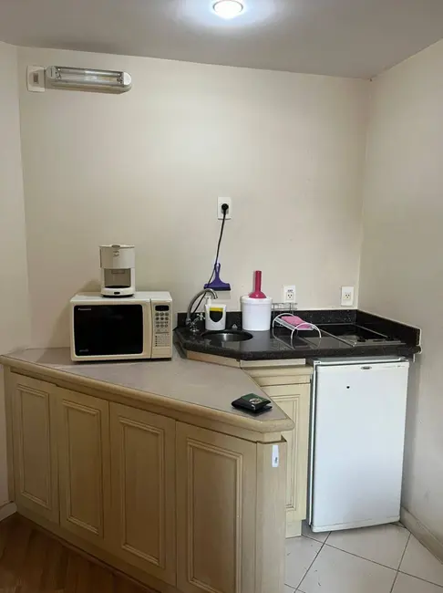 Loft / Flat com 1 quarto à venda e para alugar, 34m2 em Vila Olímpia, São Paulo - SP - imagem 8 Foto 8 de Loft / Flat com 1 quarto à venda e para alugar, 34m2 em Vila Olímpia, São Paulo - SP