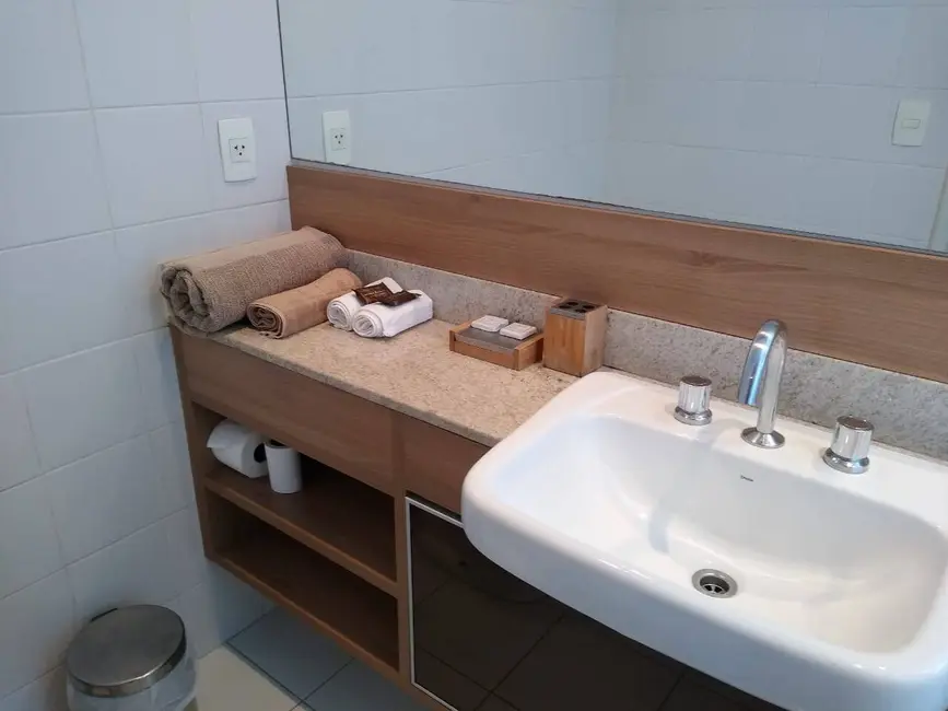 Foto 3 de Apartamento com 1 quarto para alugar, 40m2 em Cidade Monções, São Paulo - SP