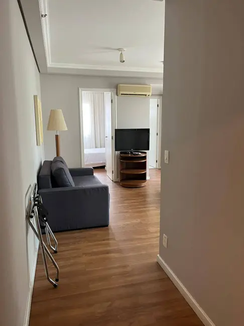 Foto 2 de Loft / Flat com 2 quartos para alugar, 48m2 em Consolação, São Paulo - SP
