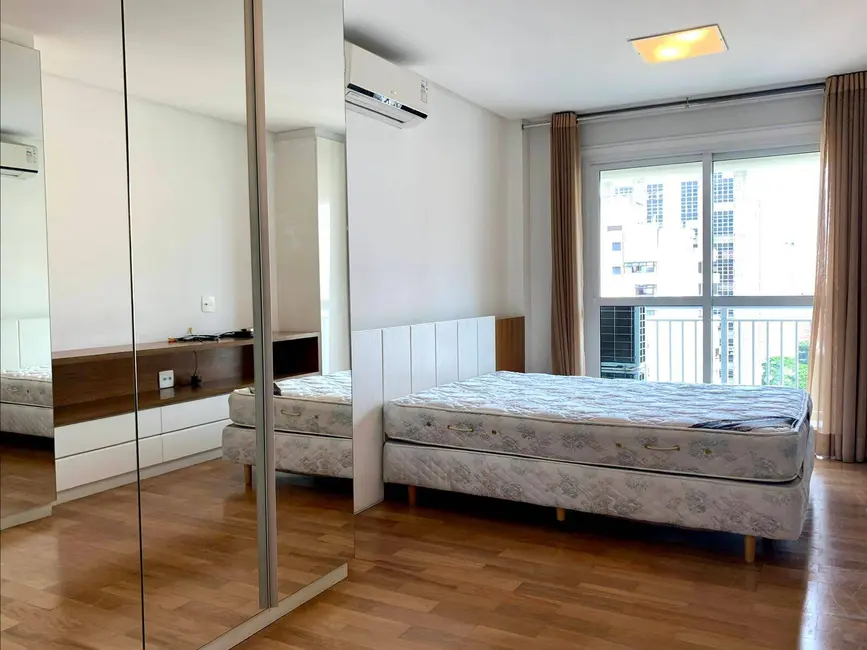 Foto 4 de Apartamento com 2 quartos para alugar, 117m2 em Cerqueira César, São Paulo - SP
