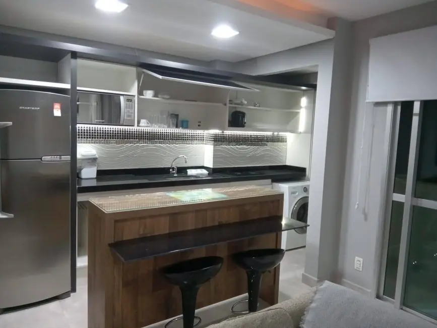 Foto 4 de Apartamento com 2 quartos para alugar, 52m2 em Consolação, São Paulo - SP