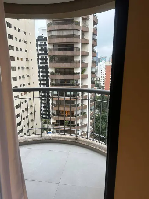 Loft / Flat com 1 quarto à venda, 31m2 em Jardim Europa, São Paulo - SP - imagem 8 Foto 8 de Loft / Flat com 1 quarto à venda, 31m2 em Jardim Europa, São Paulo - SP