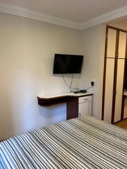 Foto 5 de Apartamento com 1 quarto para alugar, 28m2 em Cerqueira César, São Paulo - SP