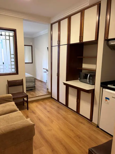 Foto 3 de Apartamento com 1 quarto para alugar, 28m2 em Cerqueira César, São Paulo - SP