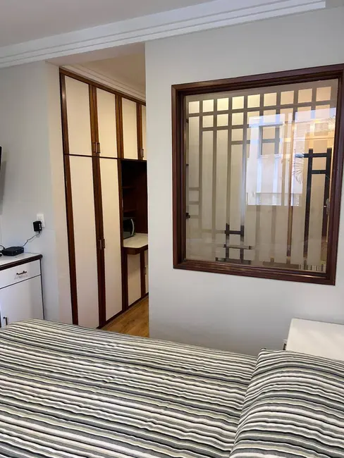 Foto 4 de Apartamento com 1 quarto para alugar, 28m2 em Cerqueira César, São Paulo - SP