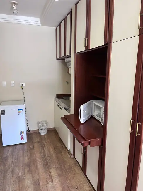 Foto 3 de Apartamento com 1 quarto para alugar, 28m2 em Cerqueira César, São Paulo - SP
