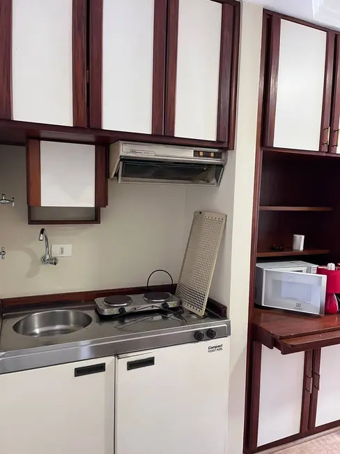 Foto 5 de Apartamento com 1 quarto para alugar, 28m2 em Cerqueira César, São Paulo - SP