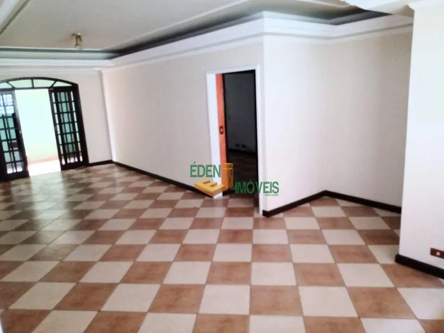 Casa com 5 quartos à venda, 825m2 em Éden, Sorocaba - SP - imagem 6 Foto 6 de Casa com 5 quartos à venda, 825m2 em Éden, Sorocaba - SP