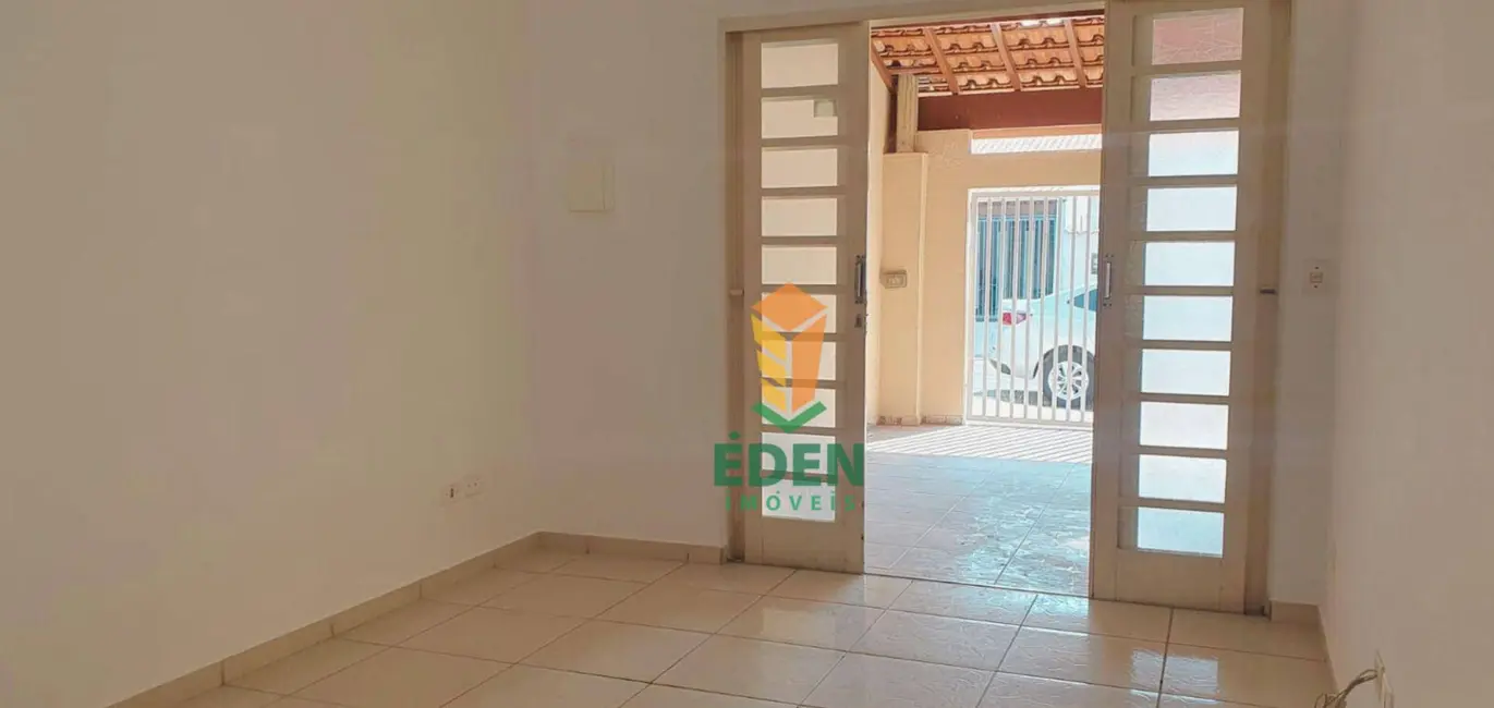 Casa com 2 quartos à venda, 135m2 em Jardim Eden Ville, Sorocaba - SP - imagem 3 Foto 3 de Casa com 2 quartos à venda, 135m2 em Jardim Eden Ville, Sorocaba - SP