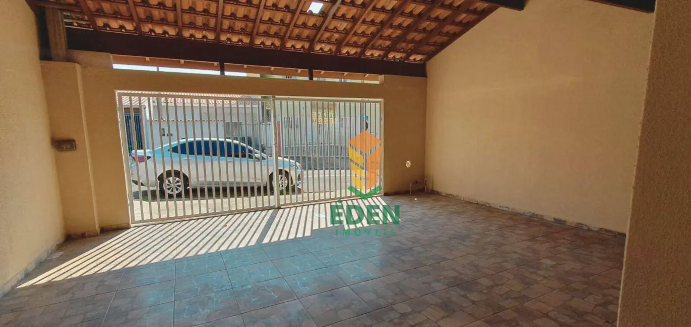 Casa com 2 quartos à venda, 135m2 em Jardim Eden Ville, Sorocaba - SP - imagem 2 Foto 2 de Casa com 2 quartos à venda, 135m2 em Jardim Eden Ville, Sorocaba - SP