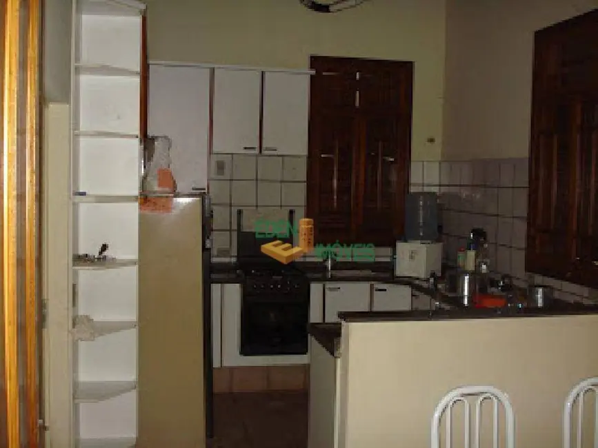 Chácara com 4 quartos à venda, 5047m2 em Éden, Sorocaba - SP - imagem 8 Foto 8 de Chácara com 4 quartos à venda, 5047m2 em Éden, Sorocaba - SP