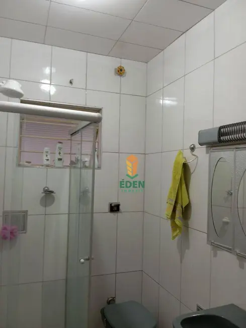 Foto 9 de Casa com 2 quartos à venda, 250m2 em Jardim Carolina, Sorocaba - SP