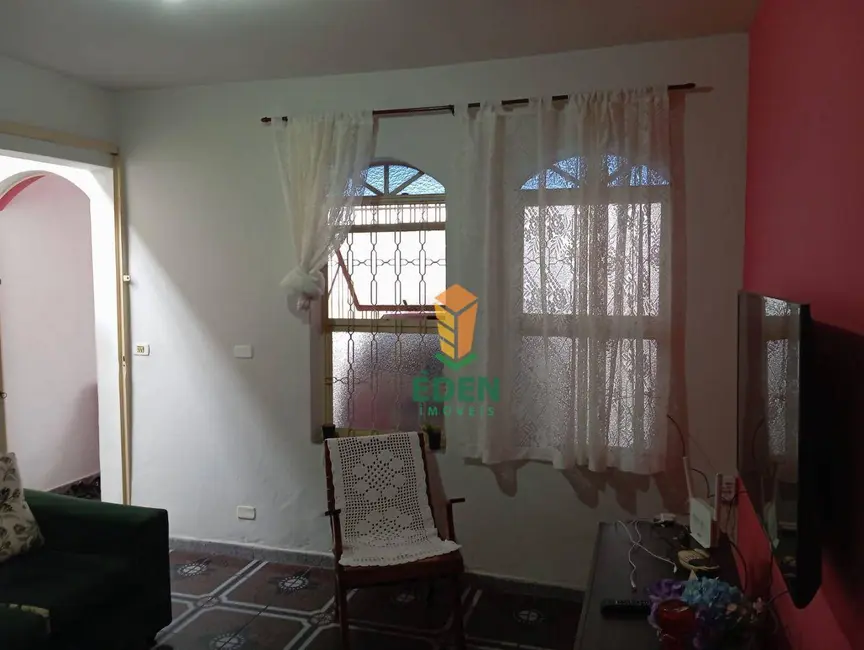 Foto 3 de Casa com 2 quartos à venda, 250m2 em Jardim Carolina, Sorocaba - SP