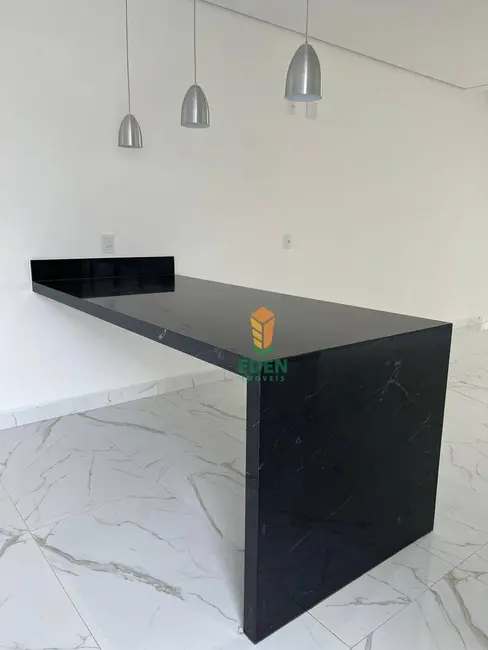 Foto 2 de Casa de Condomínio com 3 quartos à venda, 160m2 em Cajuru do Sul, Sorocaba - SP