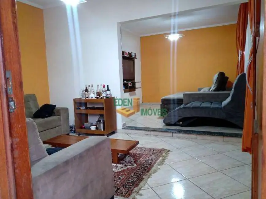 Casa com 5 quartos à venda, 363m2 em Éden, Sorocaba - SP - imagem 3 Foto 3 de Casa com 5 quartos à venda, 363m2 em Éden, Sorocaba - SP