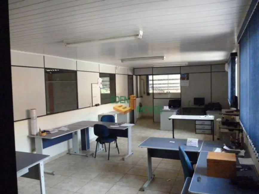 Foto 1 de Armazém / Galpão à venda, 1000m2 em Éden, Sorocaba - SP