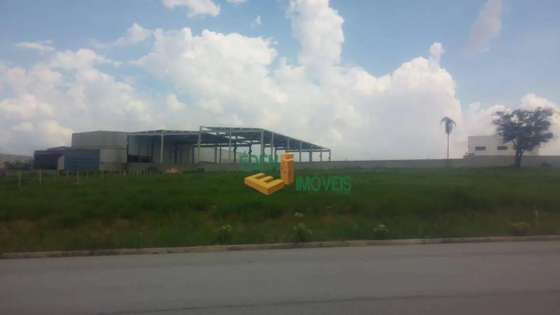 Foto 1 de Sala Comercial à venda, 2832m2 em Éden, Sorocaba - SP