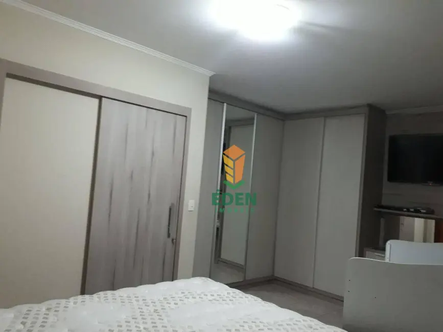 Casa com 3 quartos à venda, 265m2 em Jardim Carolina, Sorocaba - SP - imagem 5 Foto 5 de Casa com 3 quartos à venda, 265m2 em Jardim Carolina, Sorocaba - SP